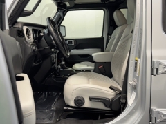 Used 2022 Jeep Wrangler Unlimited High Altitude 4x4 at AutoCenters Bonne Terre near Bonne Terre, MO