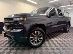 Used 2020  Chevrolet Silverado 1500 4WD Crew Cab RST at AutoCenters Bonne Terre near Bonne Terre&comma; MO