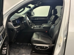 Used 2023  Jeep Wagoneer L Series III 4x4 at AutoCenters Bonne Terre near Bonne Terre&comma; MO