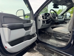 Used 2023  Ford Super Duty F-250 4WD XLT Crew Cab SRW 6&period;75' Box at AutoCenters Bonne Terre near Bonne Terre&comma; MO