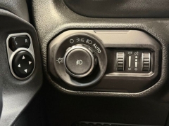 Used 2018  Jeep Wrangler Unlimited 4d SUV 4WD Sahara at AutoCenters Bonne Terre near Bonne Terre&comma; MO