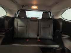 Used 2022  Toyota Highlander XLE AWD at AutoCenters Bonne Terre near Bonne Terre&comma; MO