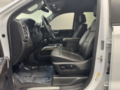 Used 2019  Chevrolet Silverado 1500 4WD Crew Cab LT Trail Boss at AutoCenters Bonne Terre near Bonne Terre, MO