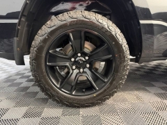 Used 2022  Ram 1500 Big Horn 4x4 Crew Cab 5'7" Box at AutoCenters Bonne Terre near Bonne Terre&comma; MO