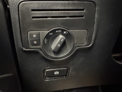 Used 2022 Mercedes-Benz Metris Passenger Van Standard Roof 126" Wheelbase at AutoCenters Bonne Terre near Bonne Terre, MO