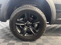Used 2018  Ram 1500 Sport 4x4 Crew Cab 5'7" Box &ast;Ltd Avail&ast; at AutoCenters Bonne Terre near Bonne Terre&comma; MO