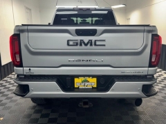 Used 2020  GMC Sierra 2500HD 4WD Crew Cab 159" Denali at AutoCenters Bonne Terre near Bonne Terre&comma; MO