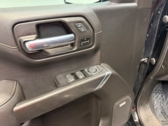 Used 2021  GMC Sierra 1500 4WD Crew Cab 147" AT4 at AutoCenters Bonne Terre near Bonne Terre&comma; MO