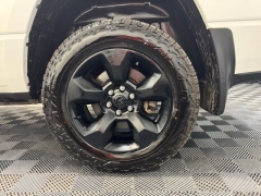 Used 2020  Ram 1500 Big Horn 4x4 Crew Cab 5'7" Box at AutoCenters Bonne Terre near Bonne Terre&comma; MO