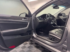 Used 2018  Hyundai Sonata 4d Sedan Limited 2&period;0T at AutoCenters Bonne Terre near Bonne Terre&comma; MO