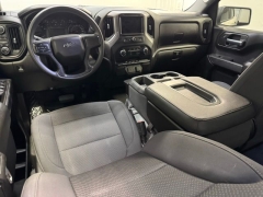 Used 2021  Chevrolet Silverado 1500 4WD Crew Cab 147" Custom Trail Boss at AutoCenters Bonne Terre near Bonne Terre&comma; MO
