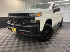 Used 2019  Chevrolet Silverado 1500 4WD Crew Cab 147" Custom Trail Boss at AutoCenters Bonne Terre near Bonne Terre&comma; MO
