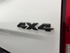 Used 2019  Ram 1500 Classic Express 4x4 Crew Cab 5'7" Box at AutoCenters Bonne Terre near Bonne Terre&comma; MO