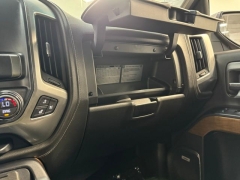 Used 2018  Chevrolet Silverado 1500 4WD Crew Cab LTZ at AutoCenters Bonne Terre near Bonne Terre&comma; MO