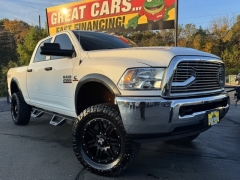 Used 2018  Ram 2500 4WD Crew Cab Tradesman at AutoCenters Bonne Terre near Bonne Terre, MO