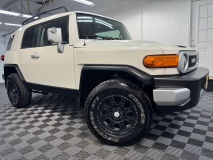 2010 Toyota FJ Cruiser Base