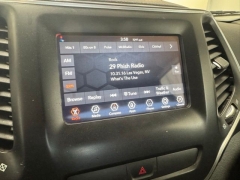 Used 2019  Jeep Cherokee 4d SUV FWD Latitude 2&period;4L at AutoCenters Bonne Terre near Bonne Terre&comma; MO