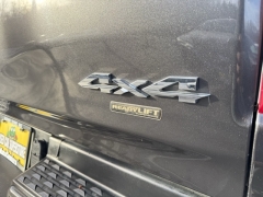 Used 2020  Ram 1500 Big Horn 4x4 Crew Cab 5'7" Box at AutoCenters Bonne Terre near Bonne Terre&comma; MO