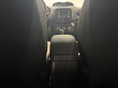 Used 2020  Jeep Renegade 4d SUV 4WD Sport at AutoCenters Bonne Terre near Bonne Terre, MO