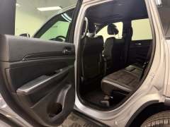 Used 2020  Jeep Grand Cherokee 4d SUV 4WD Trailhawk V6 at AutoCenters Bonne Terre near Bonne Terre&comma; MO
