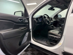 Used 2023  GMC Acadia AWD 4dr AT4 at AutoCenters Bonne Terre near Bonne Terre&comma; MO