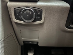 Used 2019  Ford Super Duty F-250 SRW 4WD Crew Cab Box at AutoCenters Bonne Terre near Bonne Terre&comma; MO