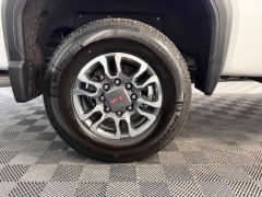 Used 2025  GMC Sierra 2500HD 4WD Crew Cab 172" SLT Gas at AutoCenters Bonne Terre near Bonne Terre&comma; MO