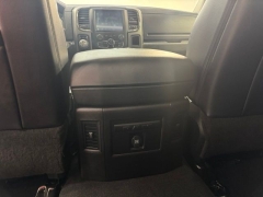 Used 2018  Ram 1500 Sport 4x4 Crew Cab 5'7" Box &ast;Ltd Avail&ast; at AutoCenters Bonne Terre near Bonne Terre&comma; MO