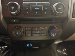 Used 2018  Ford F-150 4WD SuperCrew XLT 5 1&sol;2 at AutoCenters Bonne Terre near Bonne Terre&comma; MO