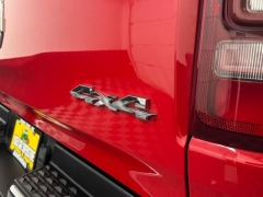 Used 2019  Ram 1500 4WD Crew Cab Laramie at AutoCenters Bonne Terre near Bonne Terre&comma; MO