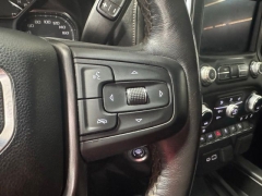 Used 2022  GMC Sierra 2500HD 4WD Crew Cab 159" AT4 at AutoCenters Bonne Terre near Bonne Terre&comma; MO