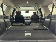 Used 2021  Ford Expedition Max Platinum 4x4 at AutoCenters Bonne Terre near Bonne Terre&comma; MO