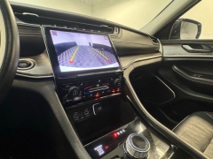 Used 2022  Jeep Grand Cherokee Limited 4x4 at AutoCenters Bonne Terre near Bonne Terre&comma; MO