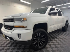 Used 2018  Chevrolet Silverado 1500 4WD Crew Cab LT Z71 at AutoCenters Bonne Terre near Bonne Terre&comma; MO