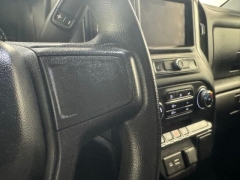 Used 2021  Chevrolet Silverado 1500 4WD Crew Cab 147" Custom Trail Boss at AutoCenters Bonne Terre near Bonne Terre&comma; MO