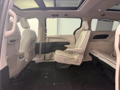 Used 2019  Chrysler Pacifica 4d Wagon Limited at AutoCenters Bonne Terre near Bonne Terre&comma; MO