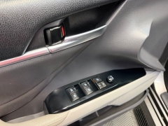 Used 2018  Toyota Camry 4d Sedan XLE at AutoCenters Bonne Terre near Bonne Terre&comma; MO