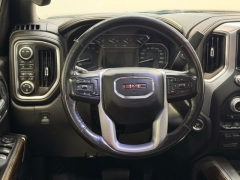 Used 2020  GMC Sierra 1500 4WD Crew Cab 157" Elevation at AutoCenters Bonne Terre near Bonne Terre&comma; MO