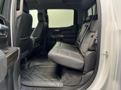 Used 2021  Chevrolet Silverado 1500 4WD Crew Cab 147" LT Trail Boss at AutoCenters Bonne Terre near Bonne Terre, MO