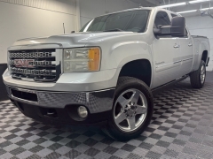 Used 2014  GMC Sierra 2500HD 4WD Crew Cab 153.7" SLE at AutoCenters Bonne Terre near Bonne Terre, MO