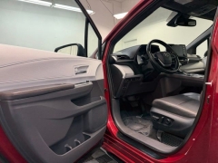 Used 2022  Toyota Sienna XLE FWD 7-Passenger at AutoCenters Bonne Terre near Bonne Terre&comma; MO