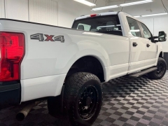 Used 2022  Ford Super Duty F-250 4WD XL Crew Cab SRW 6&period;75' Box at AutoCenters Bonne Terre near Bonne Terre&comma; MO