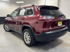 Used 2019 Jeep Cherokee 4d SUV FWD Latitude 2.4L at AutoCenters Bonne Terre near Bonne Terre, MO
