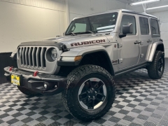 Used 2019  Jeep Wrangler Unlimited 4d SUV 4WD Rubicon at AutoCenters Bonne Terre near Bonne Terre, MO