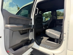 Used 2023  Ford Super Duty F-350 SRW 4WD Crew Cab Box at AutoCenters Bonne Terre near Bonne Terre&comma; MO