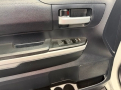 Used 2018  Toyota Tundra 4WD SR5 Double Cab 6&period;5' Bed 5&period;7L &lpar;Natl&rpar; at AutoCenters Bonne Terre near Bonne Terre&comma; MO