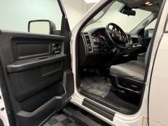 Used 2019  Ram 1500 Classic Express 4x4 Crew Cab 5'7" Box at AutoCenters Bonne Terre near Bonne Terre&comma; MO