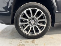 Used 2020 GMC Acadia 4d SUV AWD Denali at AutoCenters Bonne Terre near Bonne Terre, MO