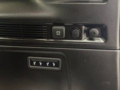 Used 2023  Jeep Wagoneer L Series III 4x4 at AutoCenters Bonne Terre near Bonne Terre&comma; MO