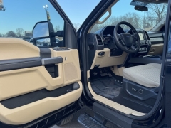Used 2019  Ford Super Duty F-450 4WD Crew Cab XLT DRW at AutoCenters Bonne Terre near Bonne Terre&comma; MO